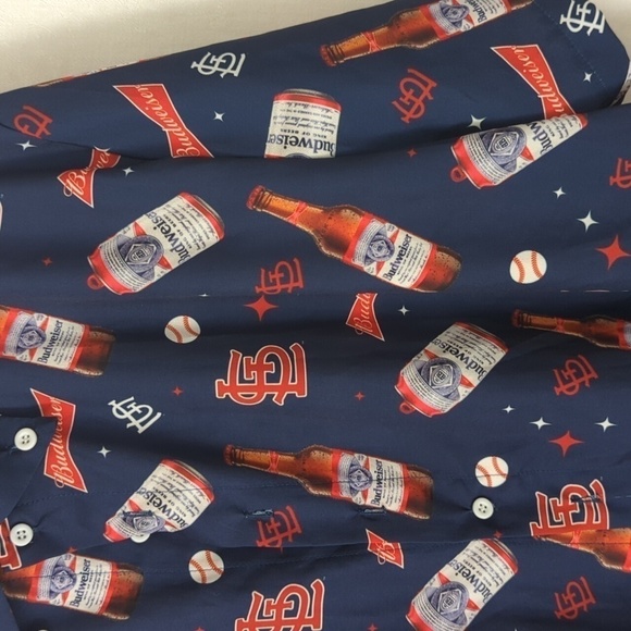 Unbranded St Louis Cardinals Budweiser Baseball Short Sleeve Button Up Size XL - Picture 3 of 5